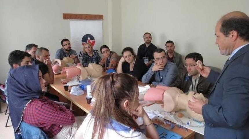 Ne&uuml; Meram Tıp Fak&uuml;ltesinde 47. İleri Kardiyak Yaşam Desteği Kursu D&uuml;zenlendi