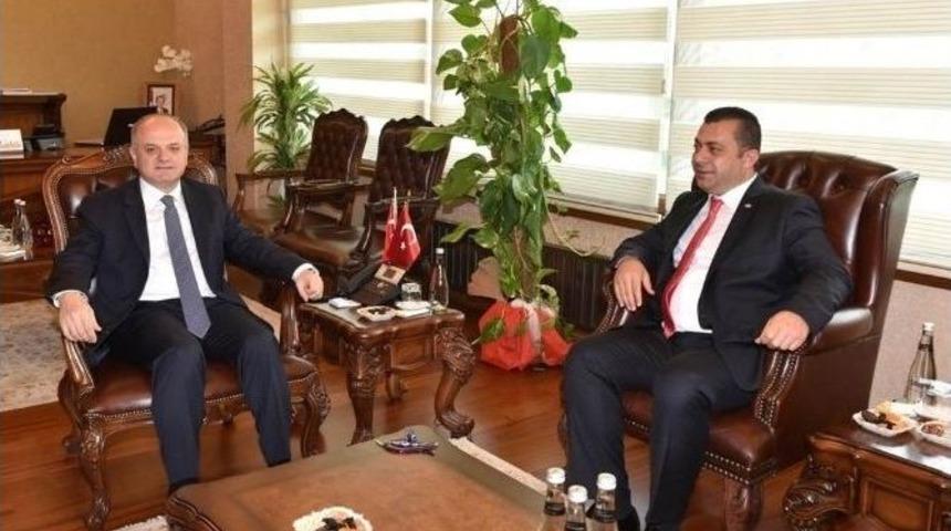 Vali &Ccedil;akacak, Askon Tarsus Şube &Uuml;yelerini Kabul Etti