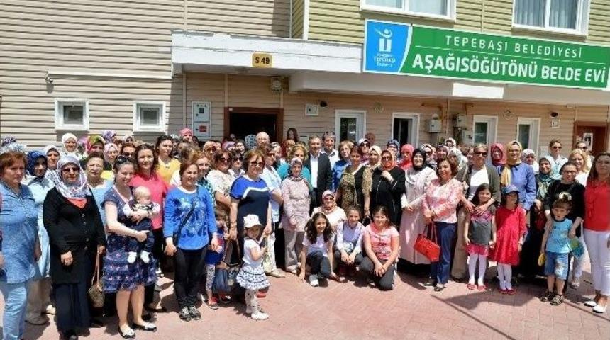 Beldeevleri &Uuml;retmenin Mutluluğunu Yaşıyor