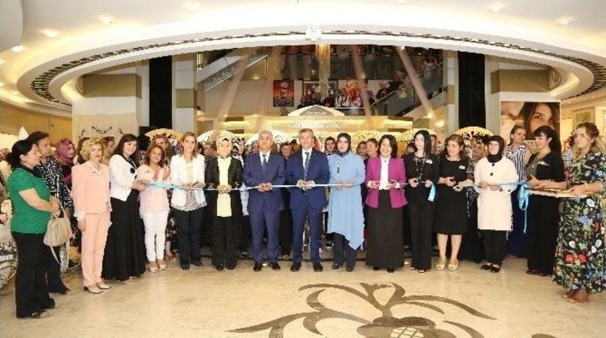 El Emeği G&ouml;z Nuru El İşleri G&ouml;r&uuml;c&uuml;ye &Ccedil;ıktı