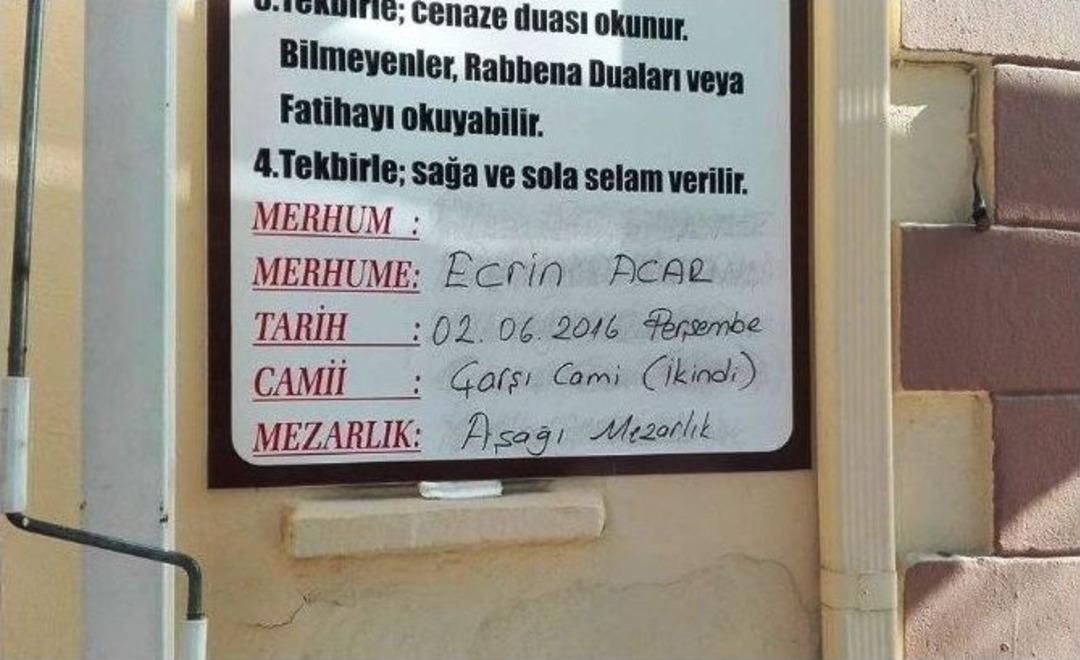 Kaybolduktan 3 G&uuml;n Sonra Cesedi Bulunan K&uuml;&ccedil;&uuml;k Ecrin, Dualarla Uğurlandı