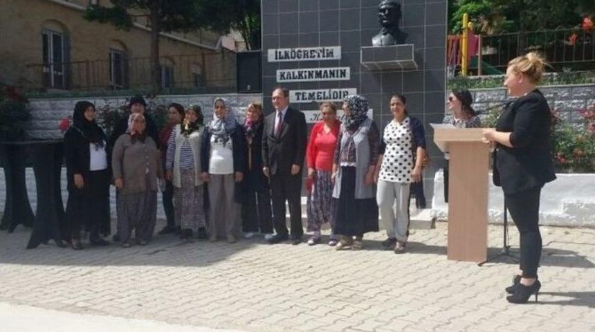 Malkara&rsquo;da Okuma Yazma Belge Dağıtım T&ouml;reni Yapıldı