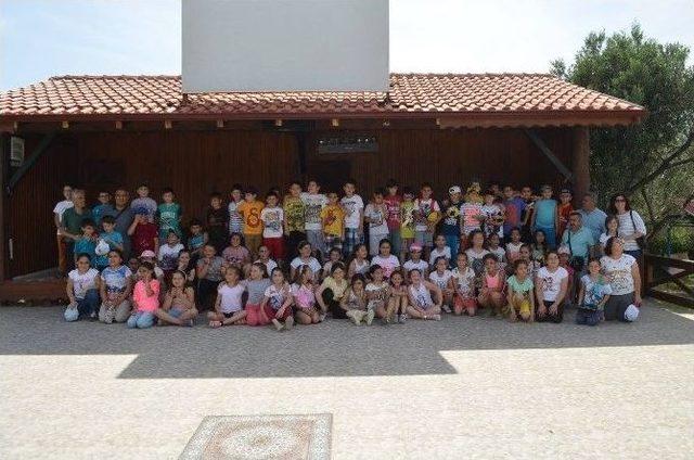 Burhaniye Faruk Kızıklı&rsquo;da Piknik Coşkusu 1