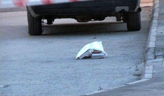 Zeugma M&uuml;zesi &Ouml;n&uuml;ndeki Ş&uuml;pheli Paket Korkuttu 2