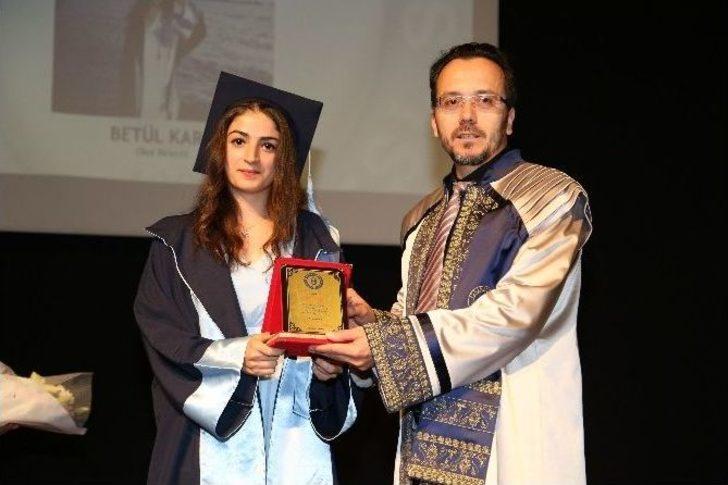 Söke Sağlık Hizmetleri Myo Mezunlarını Uğurladı G4