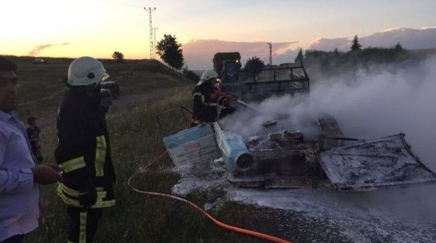 Alev Alev Yanan Ara&ccedil; Hurdaya D&ouml;nd&uuml;