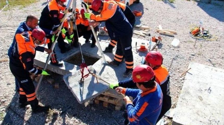 Afad Personeline Y&ouml;nelik Insarag Eğitimi Devam Ediyor