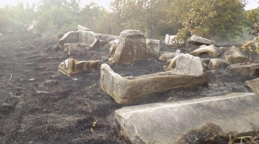 Afrodisias Antik Kenti&rsquo;nde Korkutan Yangın