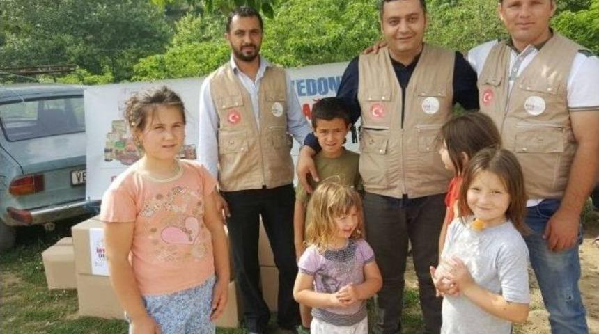 İhya-der 4 Kıtada Yardıma Koşuyor