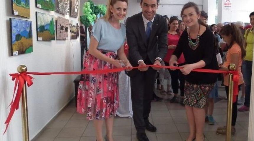 Bah&ccedil;eşehir Koleji &Ouml;ğrencilerinden &Ccedil;evre Temalı Resim Sergisi