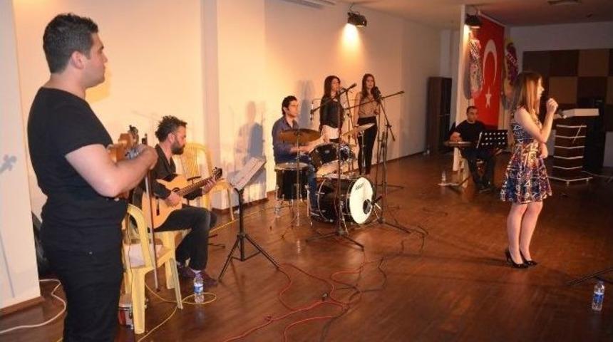 Kula&rsquo;da M&uuml;zik Ş&ouml;leni Etkinliği