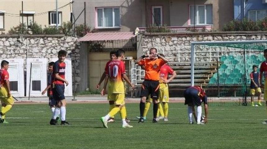 U-14 T&uuml;rkiye Şampiyonası 2. Kademe Ma&ccedil;larında Finalistler Belli Oluyor