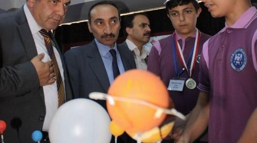 Sel&ccedil;uk Ortaokulu&rsquo;nda Bilim Fuarı A&ccedil;ıldı