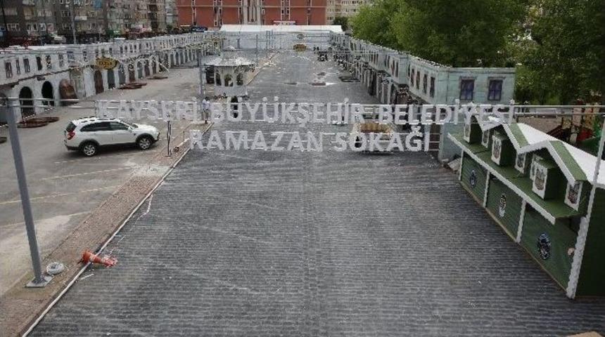 Ramazan Sokağı A&ccedil;ılıyor