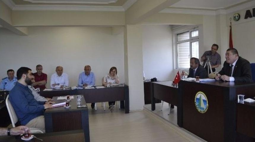 Alaplı Belediye Meclis Toplantısında ’deniz Kumu’ Tartışması