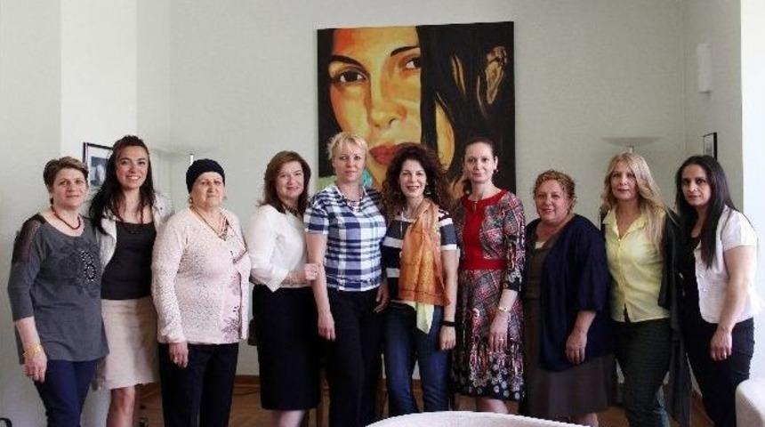 İsvi&ccedil;re Sefiresi Kararlı: &ldquo;no Teyel&rdquo;