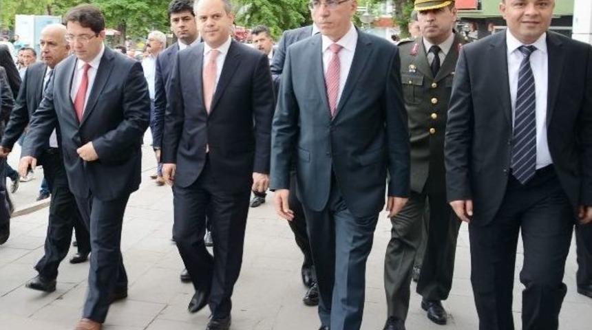 Gen&ccedil;lik Ve Spor Bakanı Akif &Ccedil;ağatay Kılı&ccedil; Aksaray&rsquo;da