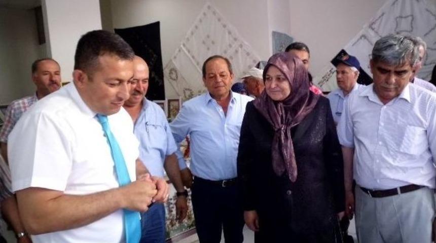 Lapseki&rsquo;de El Sanatları Sergisi A&ccedil;ıldı
