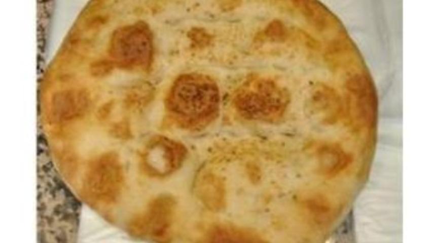 Boz&uuml;y&uuml;k&rsquo;te Ramazan Pidesinin Fiyatı Değişmedi, Gramajı D&uuml;şt&uuml;