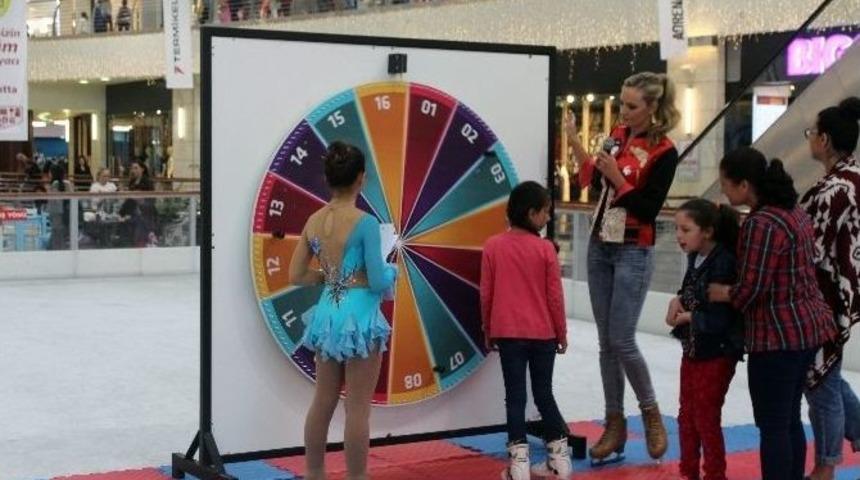 Şebnem Schafer İle Buzda &Ccedil;arkıfelek