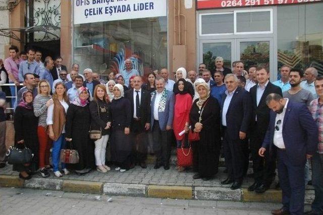 Genel Başkan Yardımcısı Şaban Dişli Ak Parti İl Binasını Ziyaret Etti