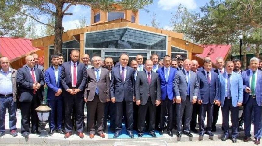 Sağlık Bakanı Akdağ&rsquo;dan, &rsquo;sezaryen&rsquo; A&ccedil;ıklaması