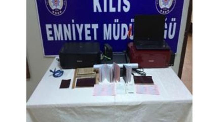 Sahte Evrak D&uuml;zenleyen Suriyeli G&ouml;zaltına Alındı