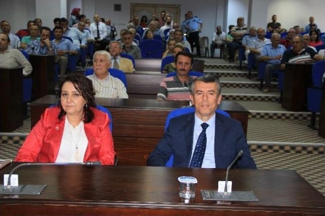 Edremit Kan Bağışında Birinci