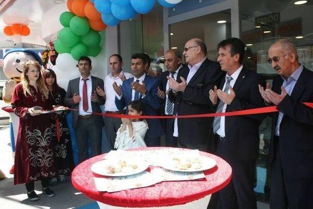 İstanbul Perde Showroom Hizmete Açıldı...