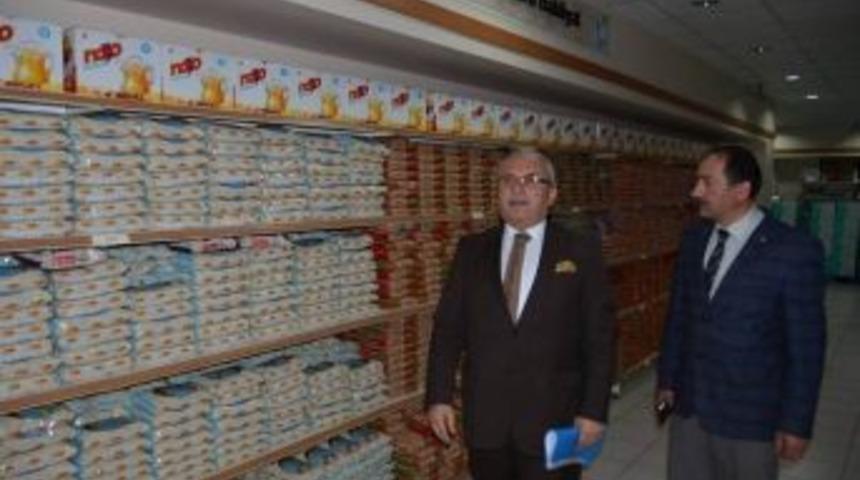 Hayat Ağacı Derneği Bir Kişilik İftar Bedeli 10 Lira Olarak Belirlendi