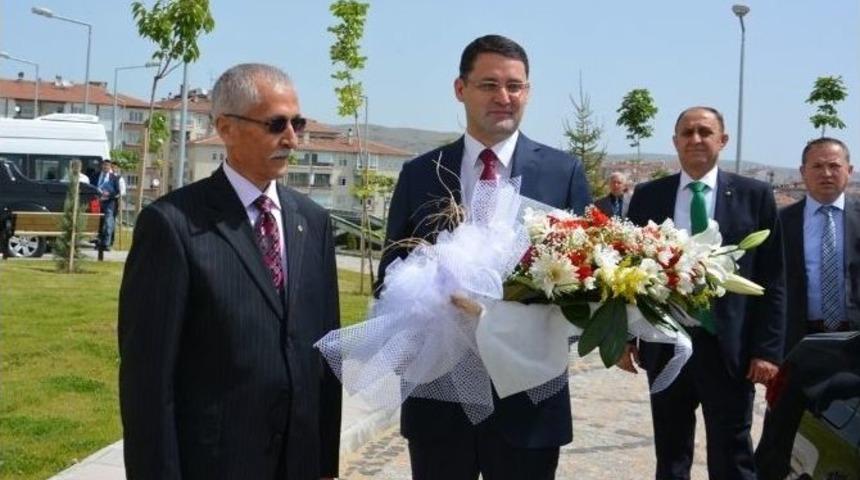 Kırıkkale Valisi Haktanka&ccedil;maz G&ouml;revine Başladı