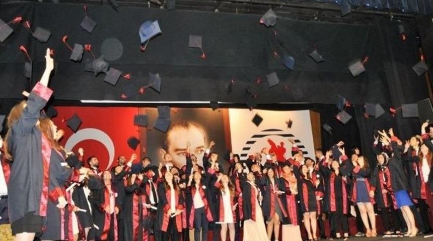 Om&uuml; Veteriner Fak&uuml;ltesi 86 Mezun Verdi