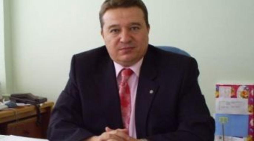 Kırım&rsquo;dan Esog&uuml; &Ouml;ğretim &Uuml;yesine &Ouml;d&uuml;l