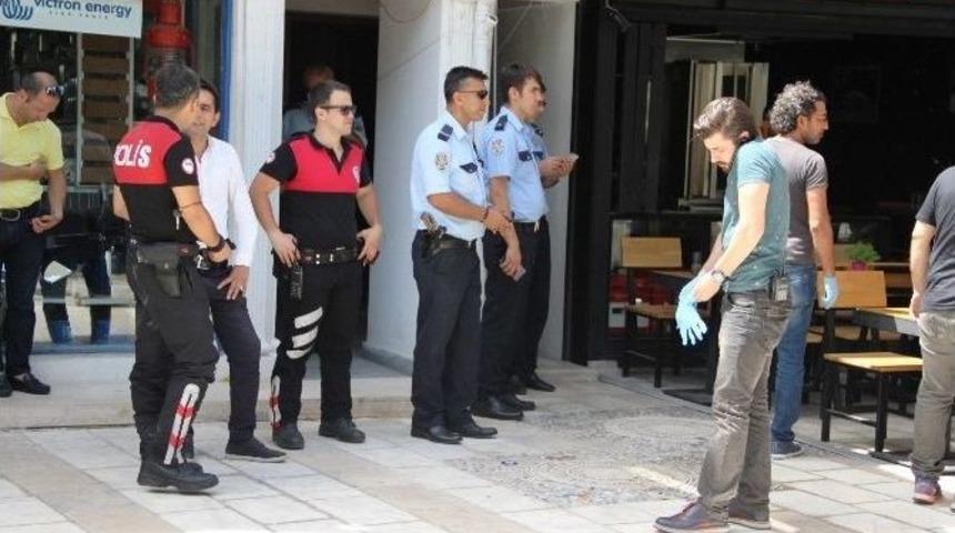 İrlandalı Turist Bı&ccedil;aklanarak &Ouml;ld&uuml;r&uuml;ld&uuml;