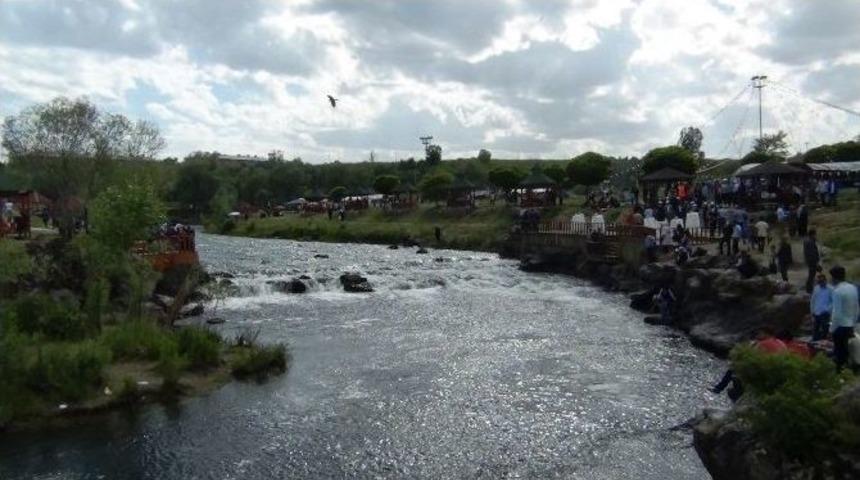 7. Uluslararası İnci Kefali G&ouml;&ccedil;&uuml; K&uuml;lt&uuml;r Ve Sanat Festivali Başladı