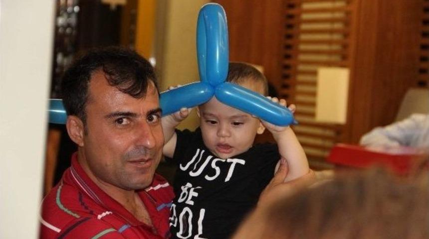 Mardinli Aile Suriyeli Bebeği Evlat Edindi