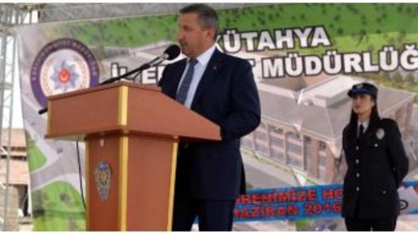 Şerif Yılmaz: &Ccedil;ok Değerli Bir İsim Olan Ahmet Hamdi Nayir K&uuml;tahya&rsquo;da &Ouml;nemli Hizmetlere İmza Atacaktır