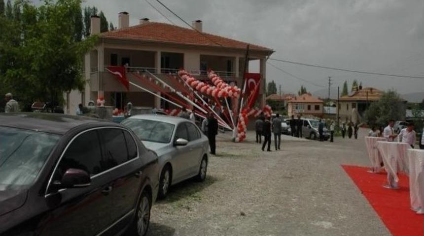 Pınarbaşı Belediyesi &Ccedil;alışmalarına Hız Kesmeden Devam Ediyor