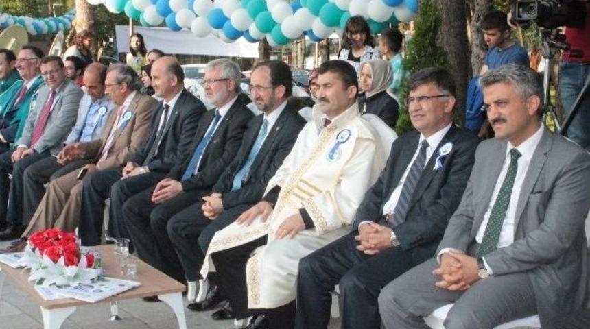 Bt&uuml; İlk Mezunlarını Verdi