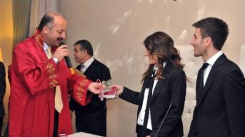 06.06.2016&rsquo;da 66 Nikah