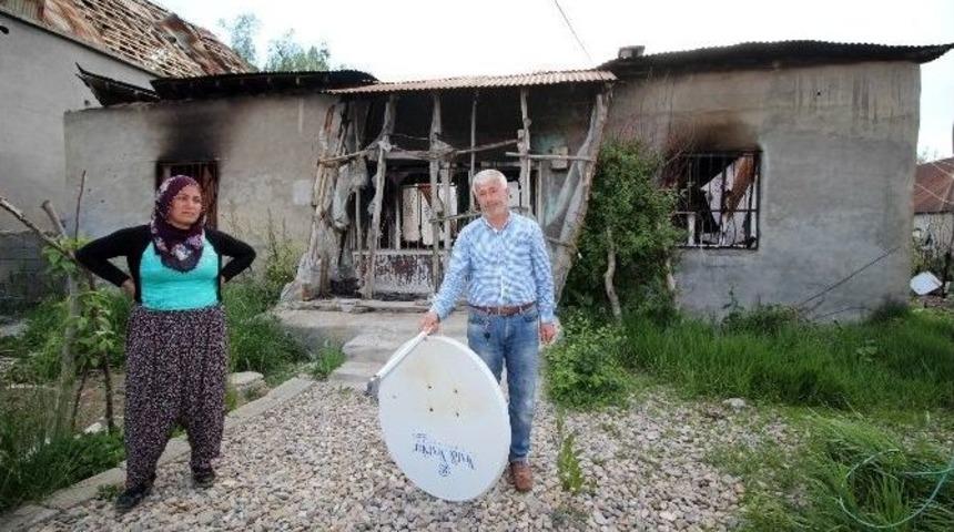 (özel Haber) Evinden Geriye Sadece Bir Çanak Anten Kaldı