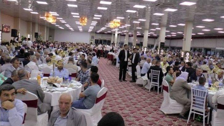 Aşiret Düğününde Dolarlar Havada Uçuştu G4