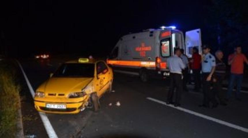 S&uuml;r&uuml;c&uuml; Direksiyon Hakimiyetini Kaybetti: 1 Yaralı