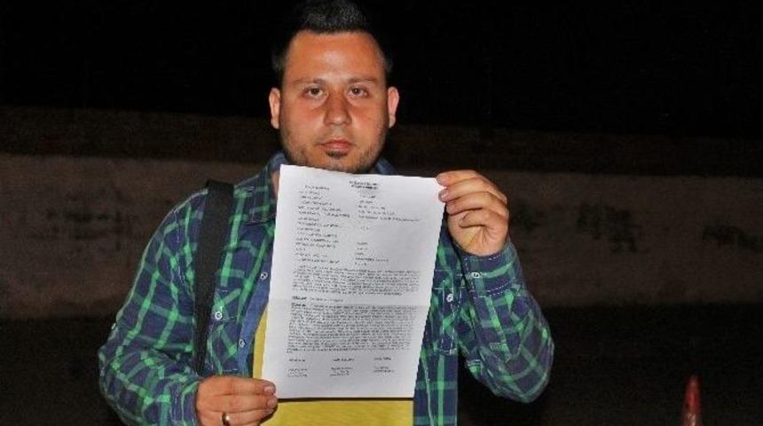Chp&rsquo;nin Etkinliğinde Gazeteciye Bı&ccedil;aklı Saldırı