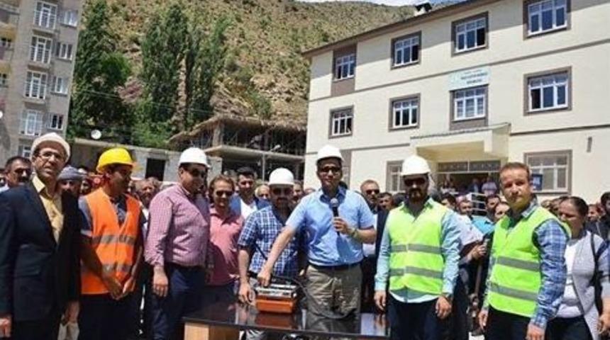 Uludere&rsquo;de Halid Bin Velid Camisi&rsquo;nin Temel Atma T&ouml;reni Yapıldı