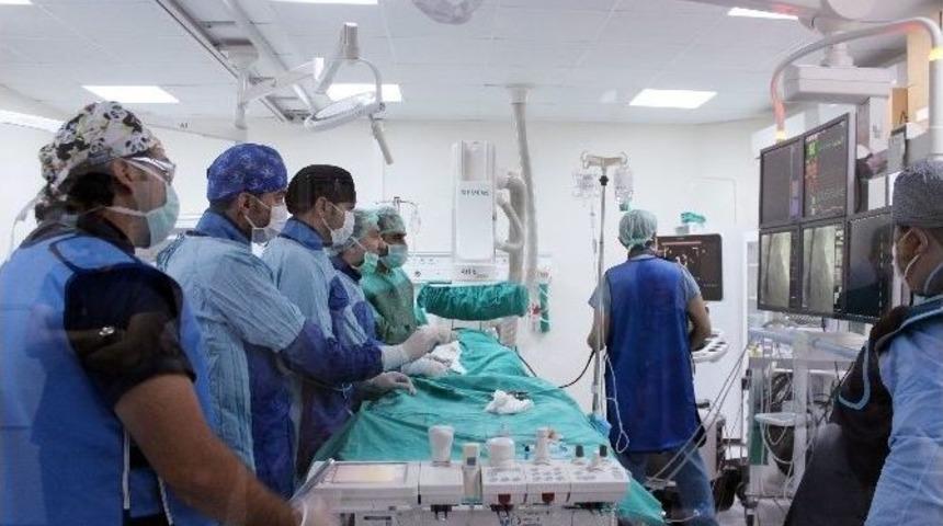 &Ccedil;anakkale&rsquo;de İlk Kez Ameliyatsız Asd Kapama İşlemi Uygulandı