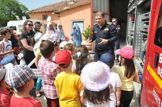 Bozüyük’te Minik Öğrencilere Yangın Eğitimi