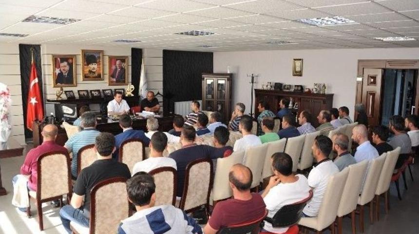 Akpınar Spor Kul&uuml;b&uuml;&rsquo;nden Başkan Bakıcı&rsquo;ya Ziyaret