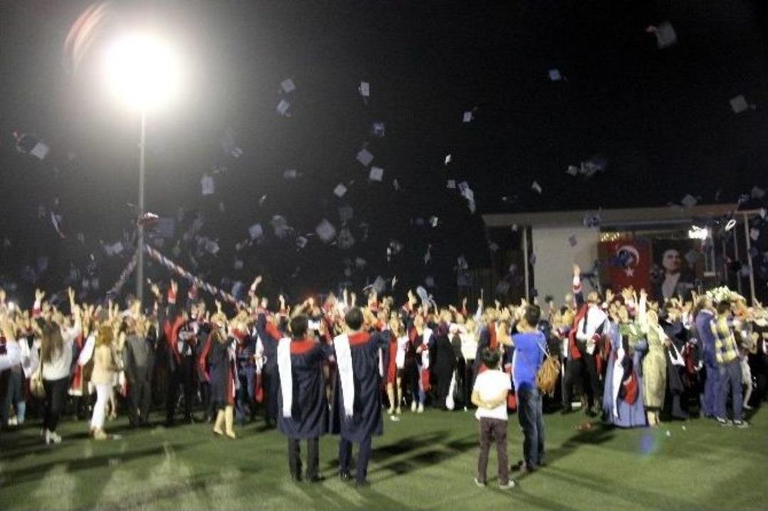 Ga&uuml;n&rsquo;de 7 Bin 127 &Ouml;ğrenci Mezuniyet Sevinci Yaşadı