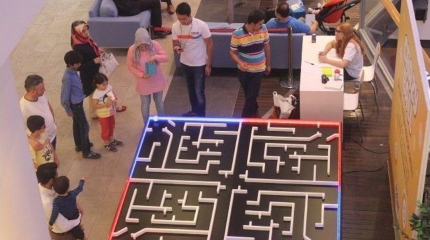 Forum Gaziantep&rsquo;te Gazianteplilere Crazy Ball İle Bol Bol Eğlence